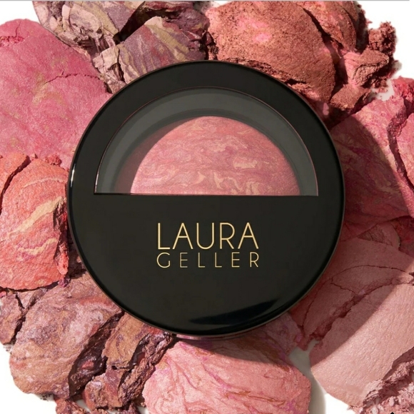 🦋 Laura Geller Baked Blush-N-Brighten Marbleized Blush (In Apricot Berry) - Picture 10 of 12